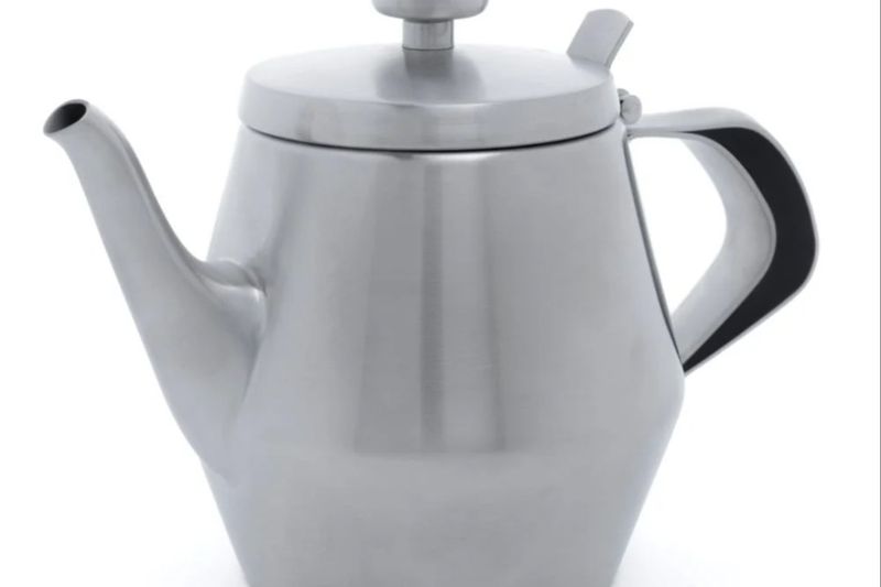 ابريق 900 ستانلس ستيل