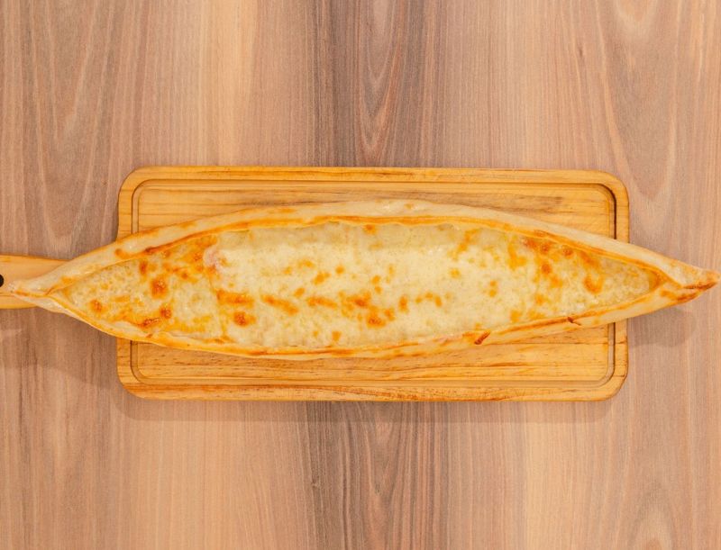 فطيرة جبن موزاريلا