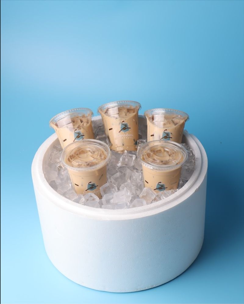 صندوق الصيف سولتد كاراميل مثلج