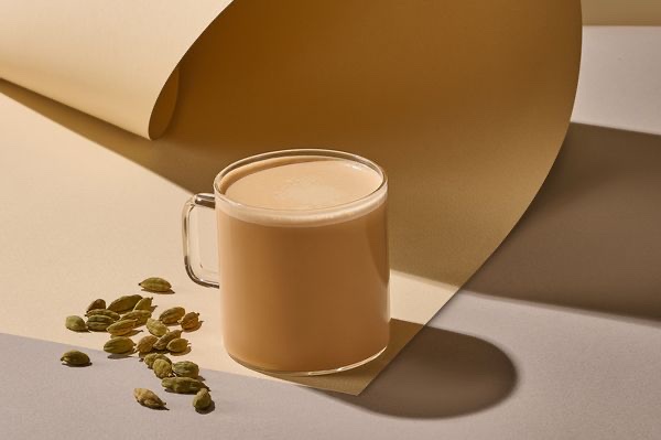شاي احمر بالحليب