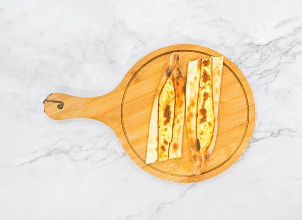 فطائر جبن عكاوي