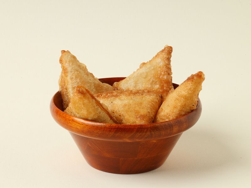 سمبوسة جبن نعناع