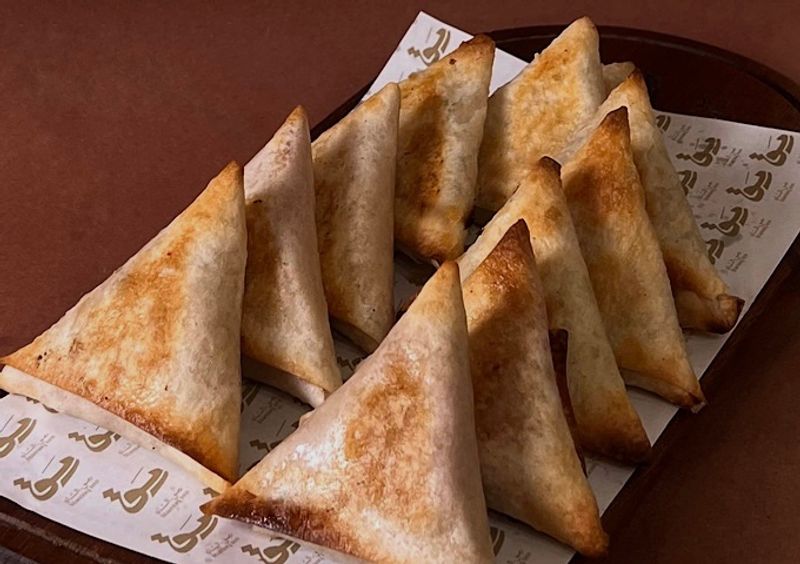 سمبوسة 4 حبة