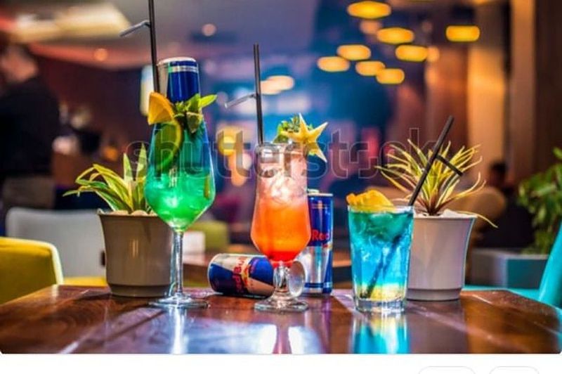 ريد بول الفراولة