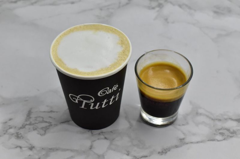 لاتيه سويسري - كبير