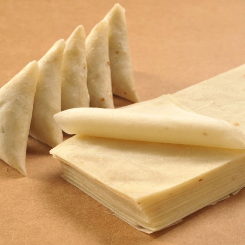 عجينة سمبوسة