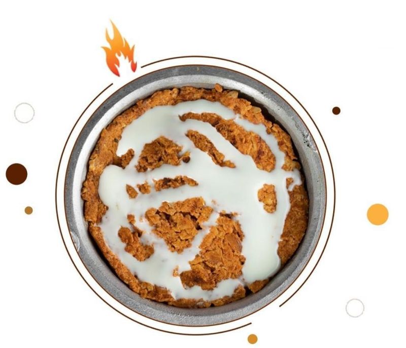 بيض عيون مكشن