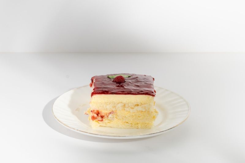 تشيز كيك التوت احمر