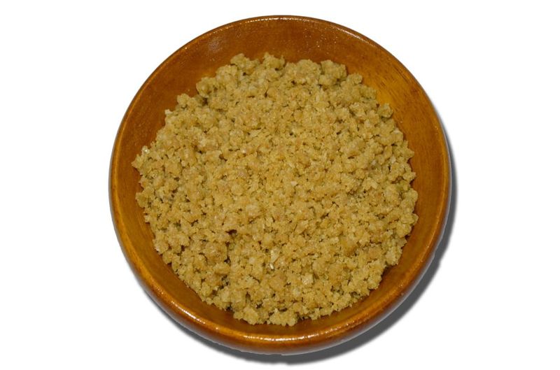 معصوب بالقشطة وحلاوة الطحينية