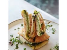 Caprese Sandwich
