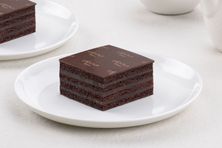 2 Cakes Offer
