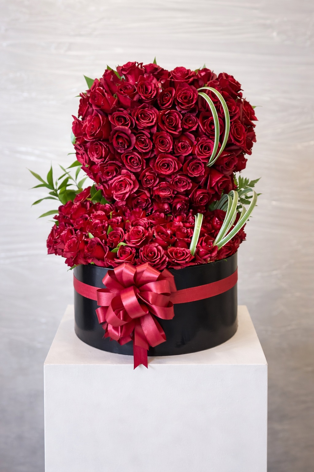 ستاند ورد طبيعي احمر