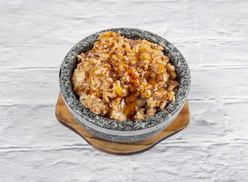 معصوب بالسمن والعسل