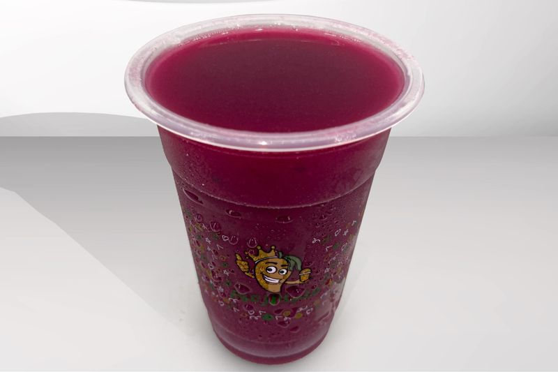 عنب  - كاس عملاق