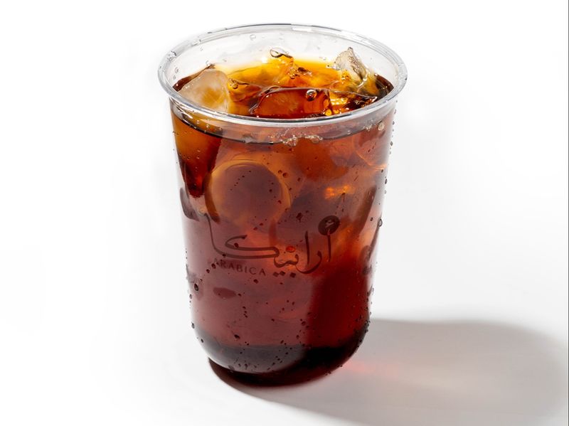 قهوة اليوم المثلجة الصغيرة