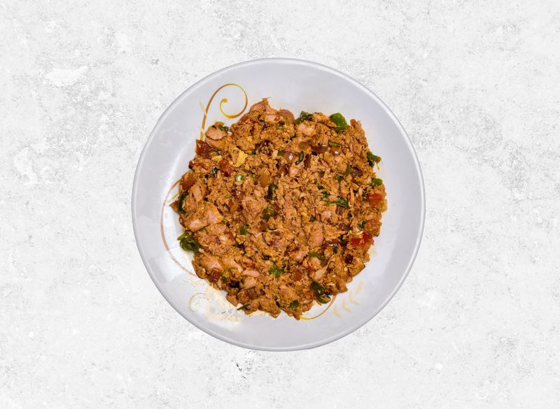 تونه مع البيض